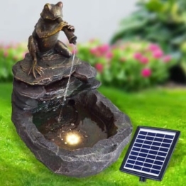 AMUR Solar Gartenbrunnen Brunnen Solarbrunnen Zierbrunnen Wasserfall Gartenleuchte Teichpumpe für Terrasse, Balkon, mit Pumpen-instant-Start-Funktion mit Liion-Akku & Led-Licht (DURSTIGER Frosch)